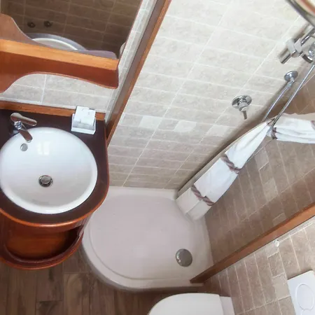 Bed and breakfast Il Giardino Dei Poeti And 2*